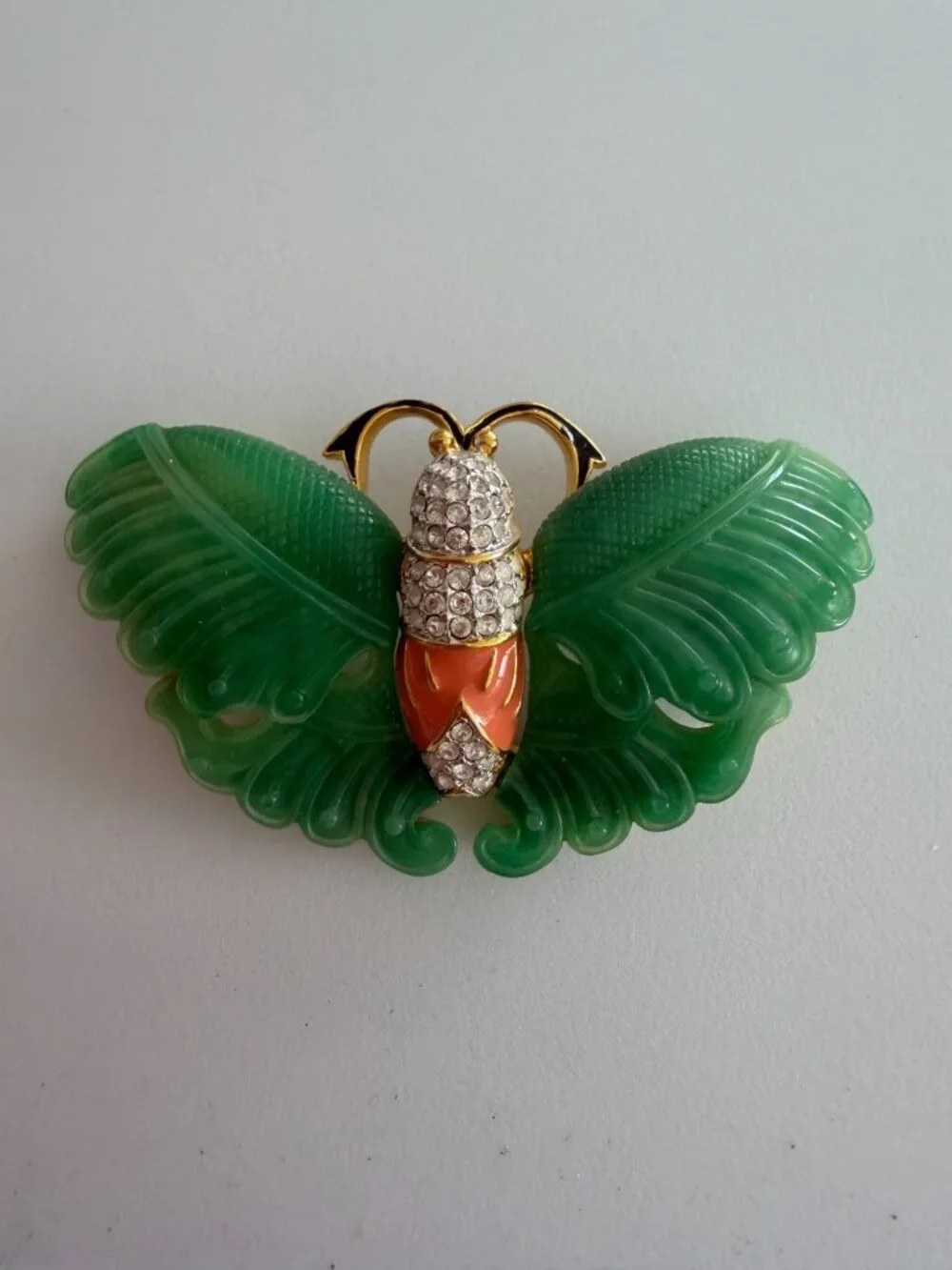 KENNETH JAY LANE Vintage Moth Resin Brooch Pin - Picture 8 of 8